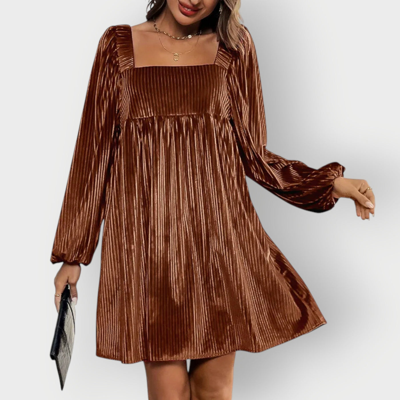 Micah - Velvet Chic Backless Square Dress